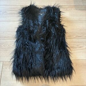 Donna Salyers Fabulous Furs Black Faux Fur Open Front Vest Size XS
